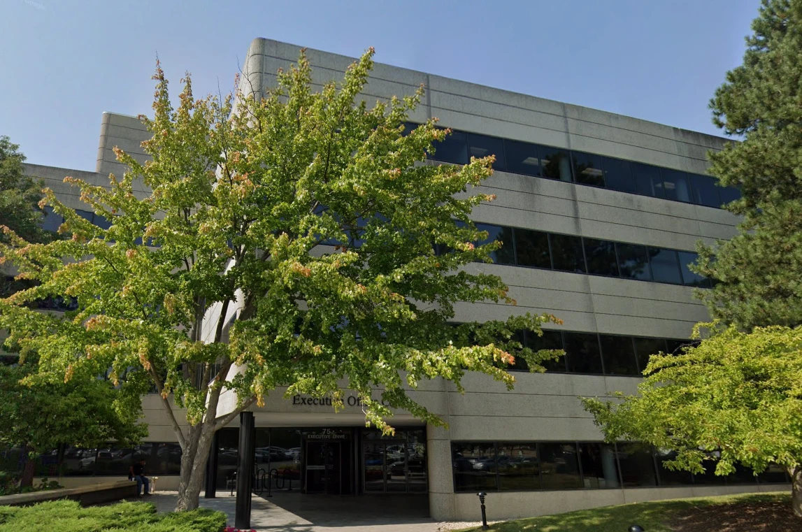 75 Executive Drive Suite #333 Aurora, IL 60504