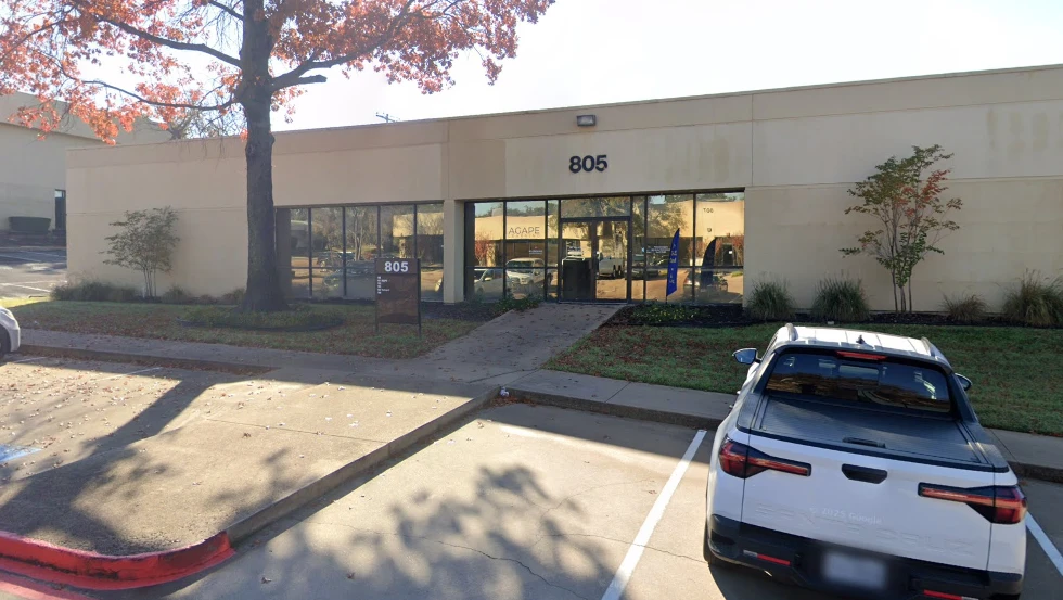 805 Forest Ridge Suite #107 Bedford, TX 76022
