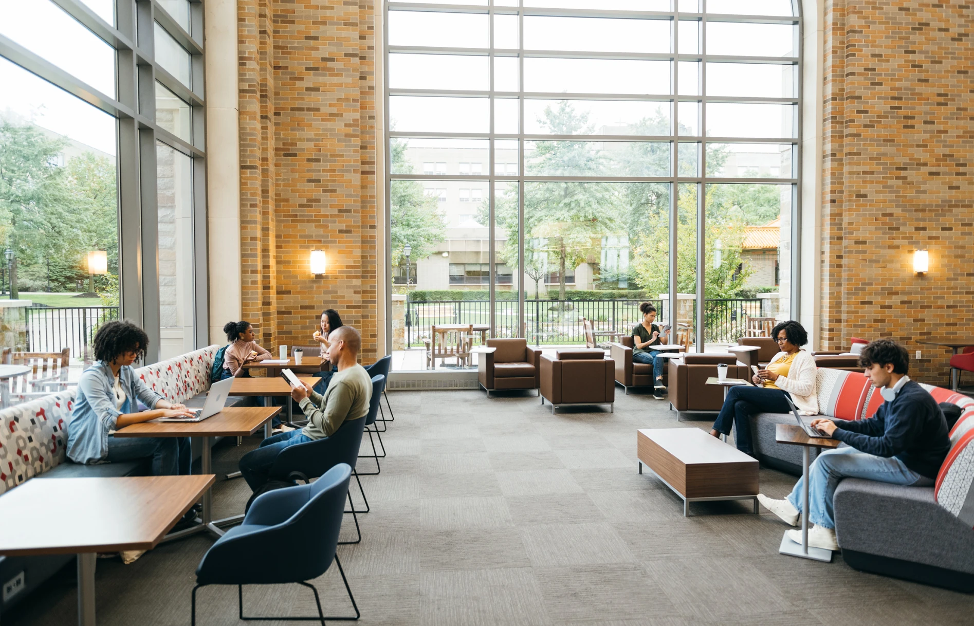 Strategic IT Partnership Empowers a College to Adapt, Grow and Innovate